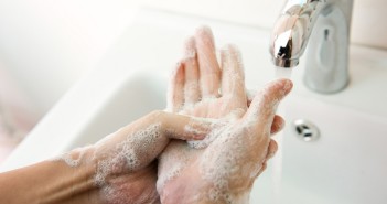 lavaggio-mani-prevenzione-influenza