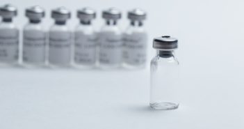 rapporto-aifa-vaccini-reazioni-avverse-2017