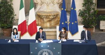 immagine-conferenza-scuola-governo